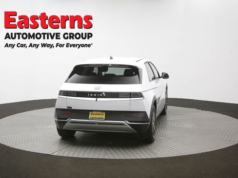 Used 2024 Hyundai Ioniq 5 SE RWD image 35