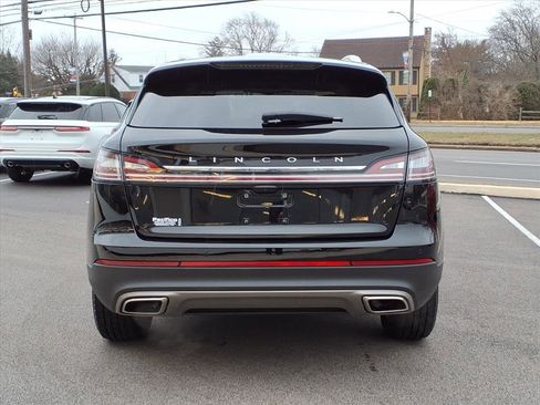 Certified 2023 Lincoln Nautilus AWD w/ Premium Package image 4