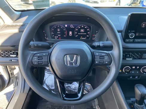 Used 2024 Honda Accord EX image 25