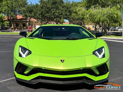 Used 2018 Lamborghini Aventador S AWD/4WD image 8