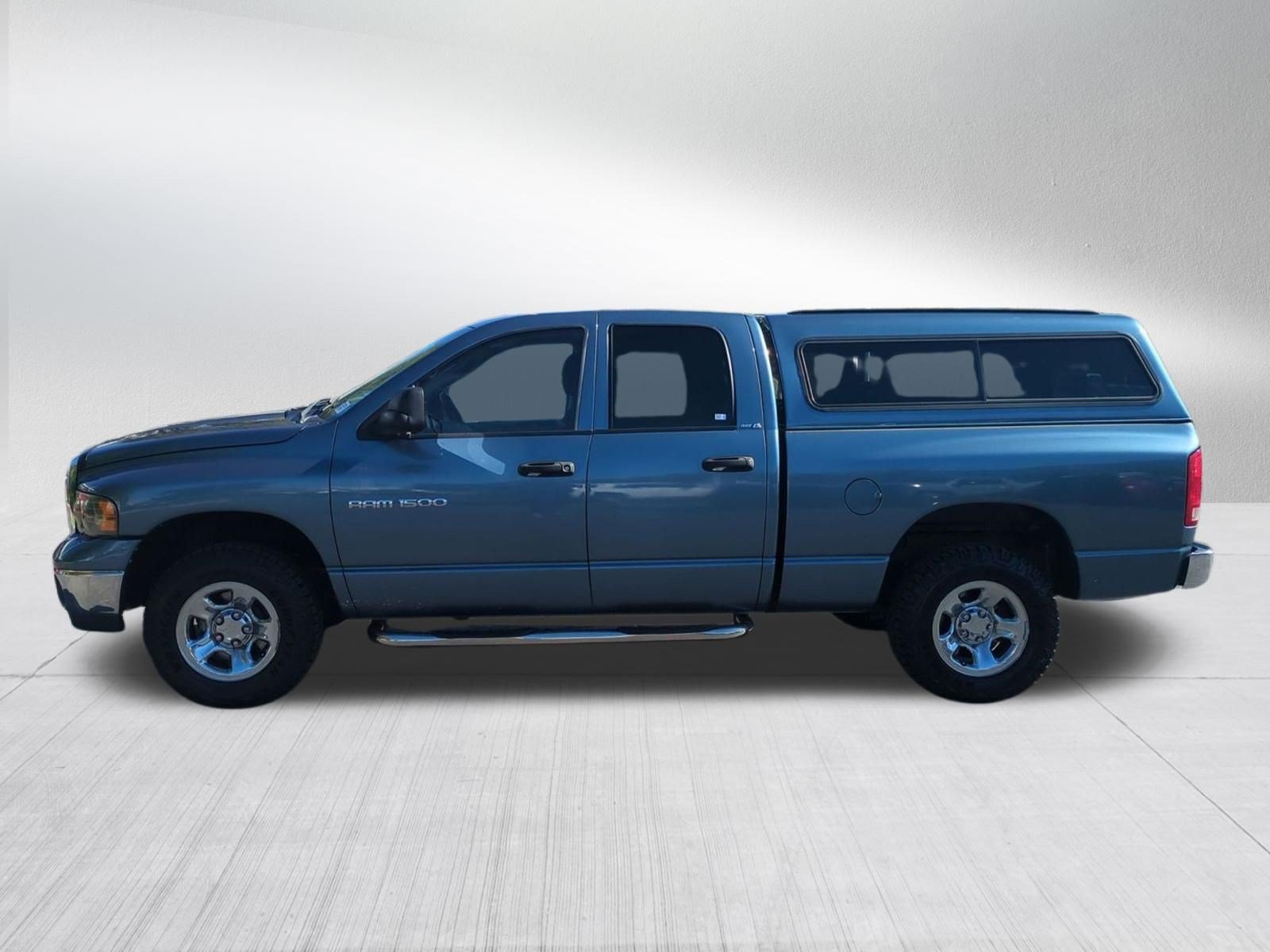 Used 2004 Dodge Ram 1500 Truck SLT AWD/4WD image 2