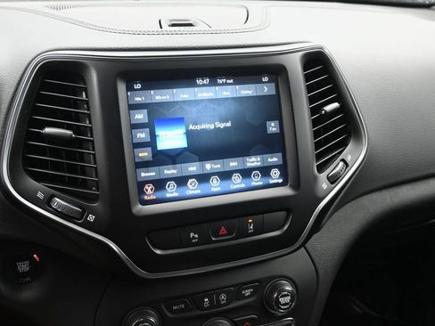 Used 2021 Jeep Cherokee Latitude Lux w/ Comfort/Convenience Group AWD/4WD image 15