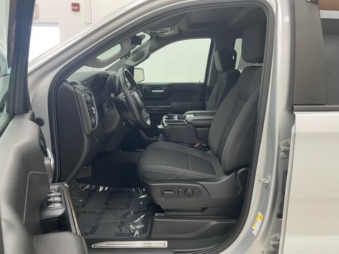 Used 2021 Chevrolet Silverado 1500 LT AWD/4WD image 7