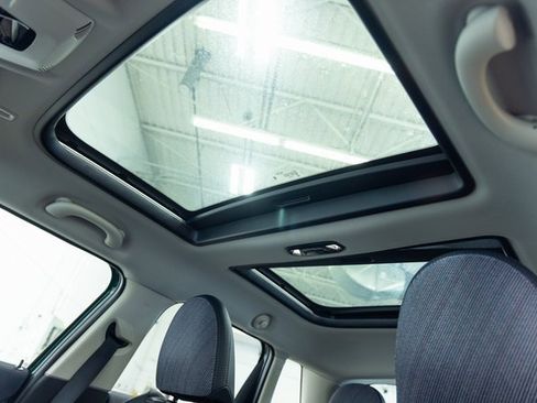 Certified 2025 MINI Cooper S image 15