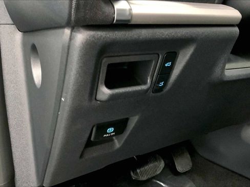 New 2025 Ford Expedition Max Active image 19