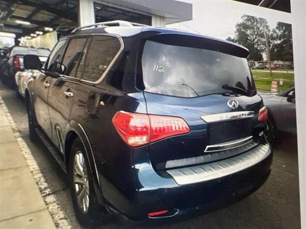 Used 2015 INFINITI QX80 4WD w/ All Season Package image 3