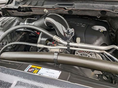 Used 2018 RAM 1500 Express w/ Express Value Package image 38