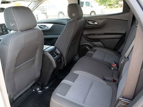 Used 2023 Chevrolet Blazer LT image 17
