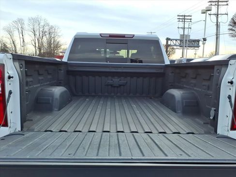 Used 2020 Chevrolet Silverado 1500 RST image 6