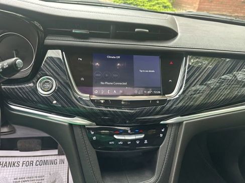 Certified 2024 Cadillac XT6 Premium Luxury AWD/4WD image 12