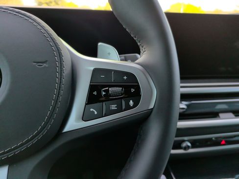 Certified 2026 BMW X5 xDrive40i w/ M Sport Package image 25