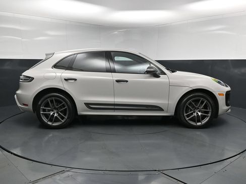 Certified 2025 Porsche Macan Turbo AWD/4WD image 12