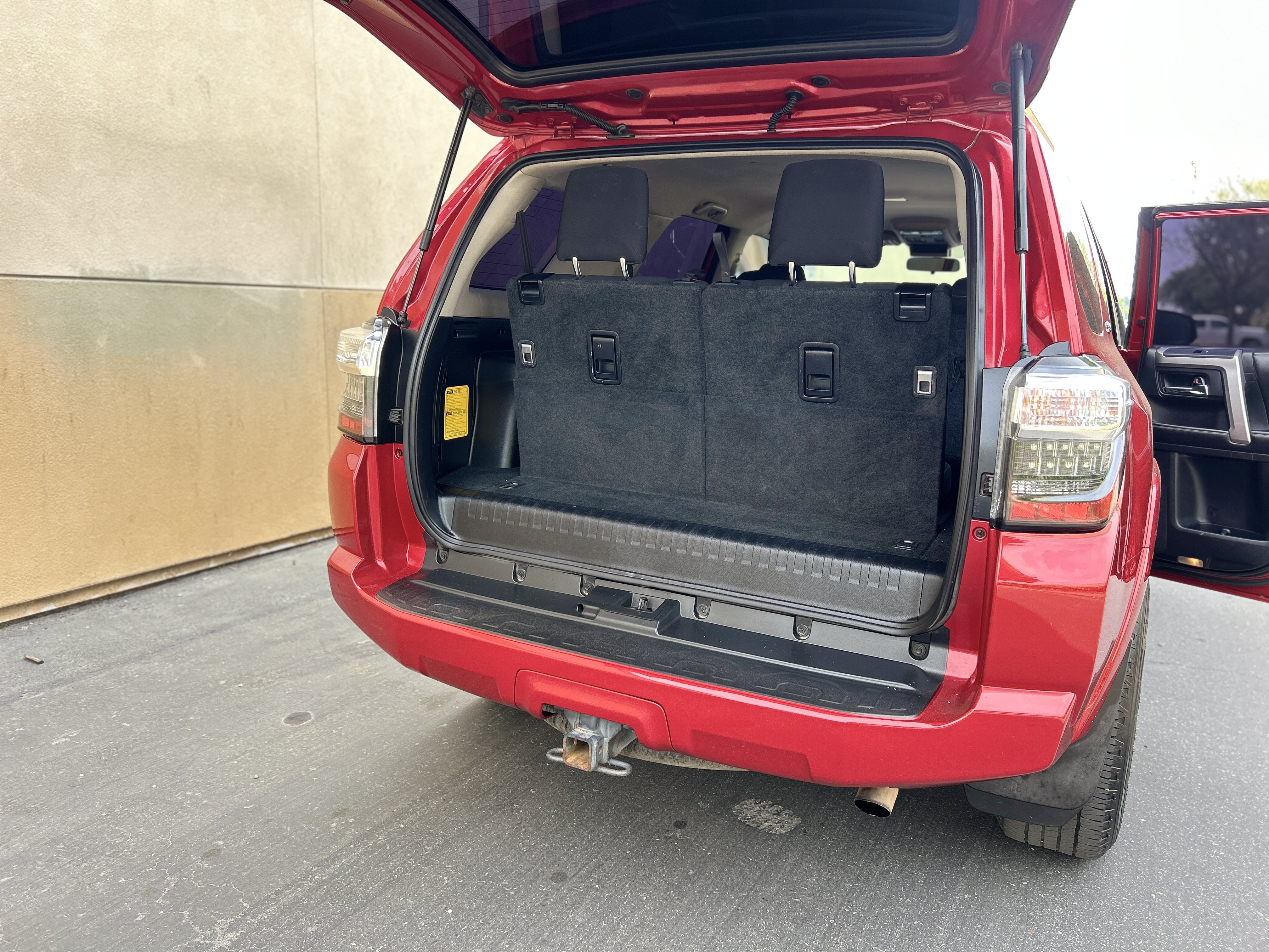 Used 2015 Toyota 4Runner SR5 AWD/4WD image 14