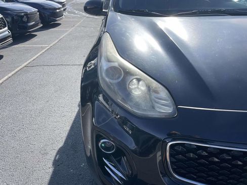 Used 2017 Kia Sportage LX image 16