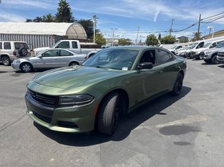 Used 2018 Dodge Charger SXT w/ Blacktop Package RWD video 2