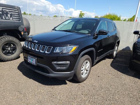 Used 2019 Jeep Compass Sport AWD/4WD image 1