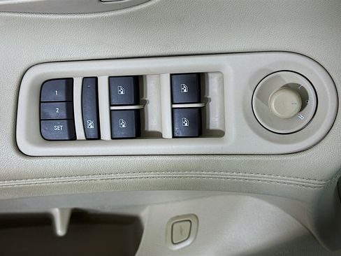 Used 2015 Buick LaCrosse Leather w/ Experience Buick Package FWD image 15