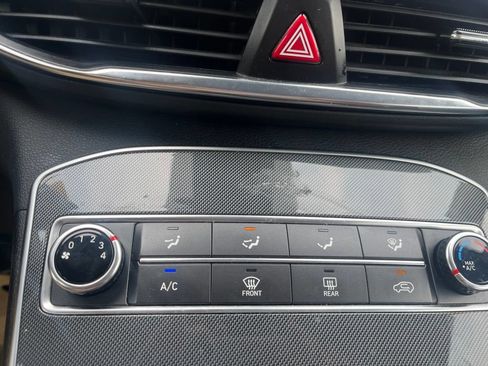 Used 2022 Hyundai Santa Fe SEL AWD/4WD image 18