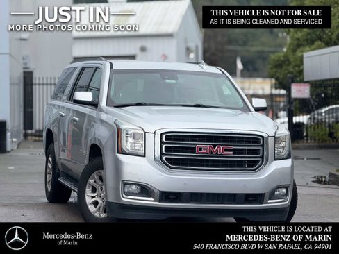 Used 2017 GMC Yukon XL SLT image 1