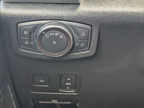 Used 2019 Ford F350 Lariat w/ Lariat Ultimate Package AWD/4WD image 12