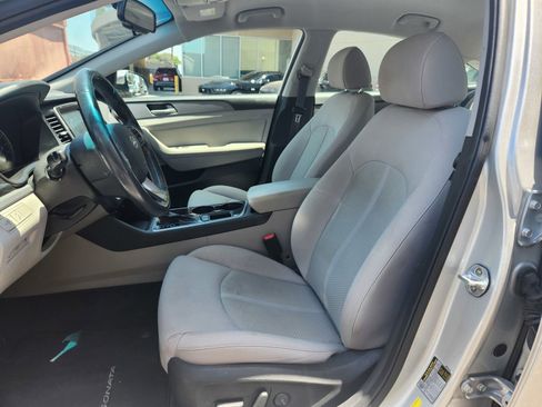 Used 2018 Hyundai Sonata SEL FWD image 9