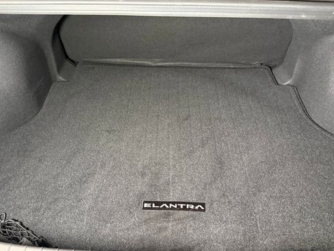 Used 2025 Hyundai Elantra Sport image 21