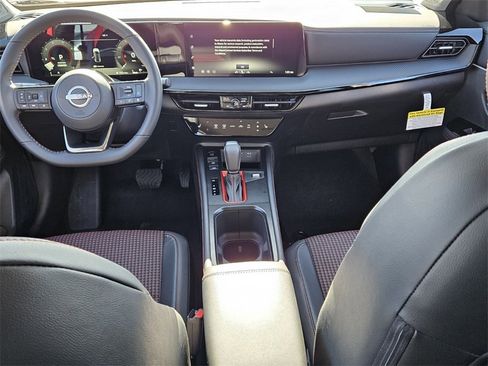 New 2026 Nissan Kicks SR image 6