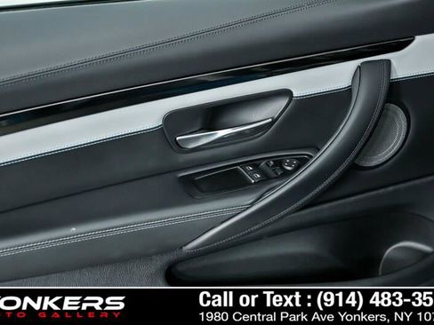 Used 2020 BMW M4 Coupe w/ Competition Package image 22