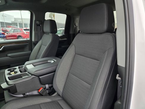 Used 2025 GMC Sierra 1500 Elevation image 15