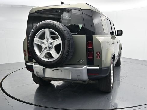 Used 2021 Land Rover Defender 110 SE AWD/4WD image 6