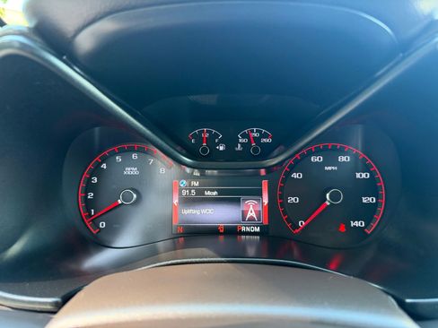 Used 2016 GMC Canyon SLT RWD image 16