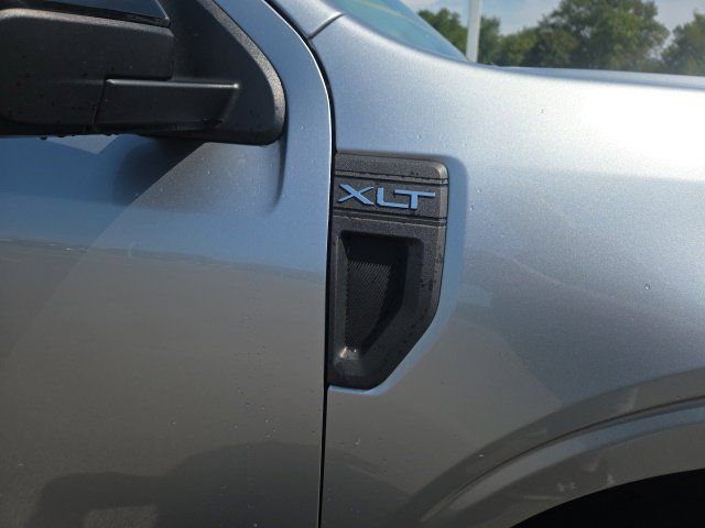 Certified 2024 Ford Maverick XLT w/ XLT Luxury Package FWD image 5