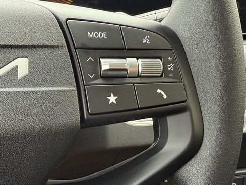 New 2025 Kia K4 LXS image 9