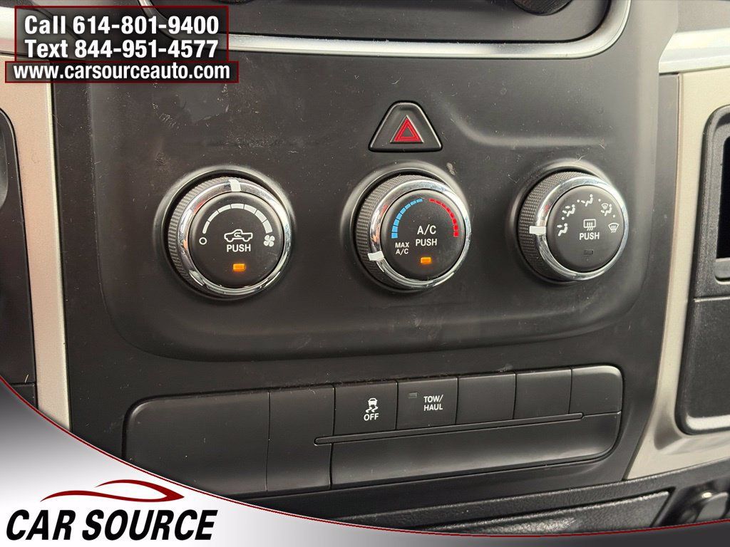 Used 2017 RAM 1500 Classic SLT AWD/4WD image 19