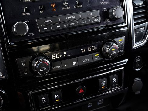 Used 2020 Nissan Titan Platinum Reserve w/ Moonroof Package image 26