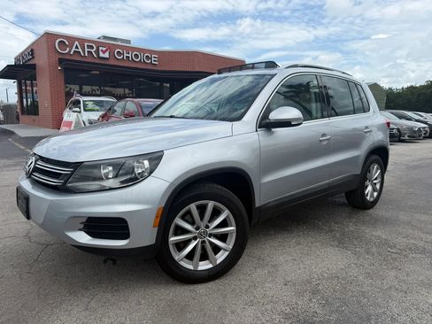 Used 2017 Volkswagen Tiguan Wolfsburg Edition FWD image 1