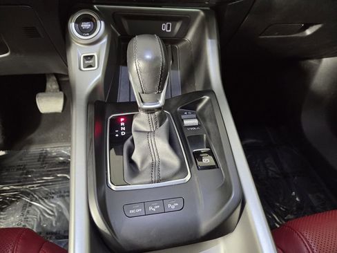 Certified 2025 Dodge Hornet R/T w/ R/T Plus Package image 19