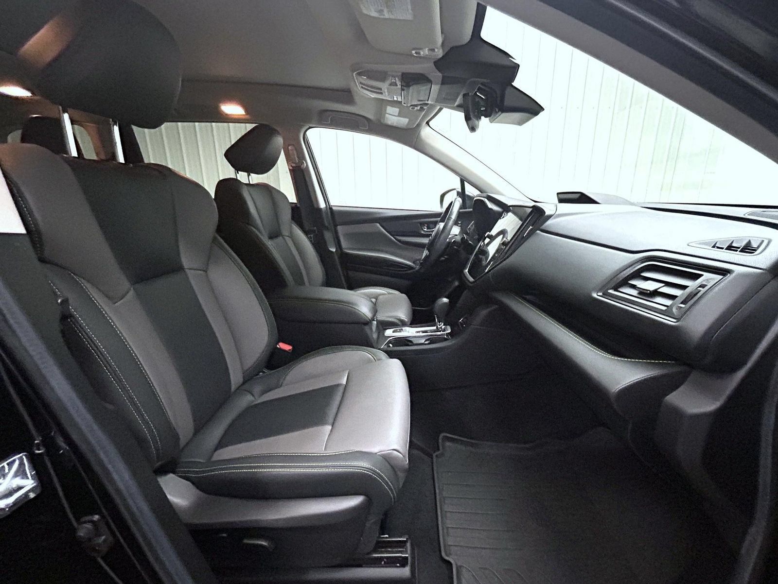 Used 2024 Subaru Ascent Onyx Edition Limited AWD/4WD image 15