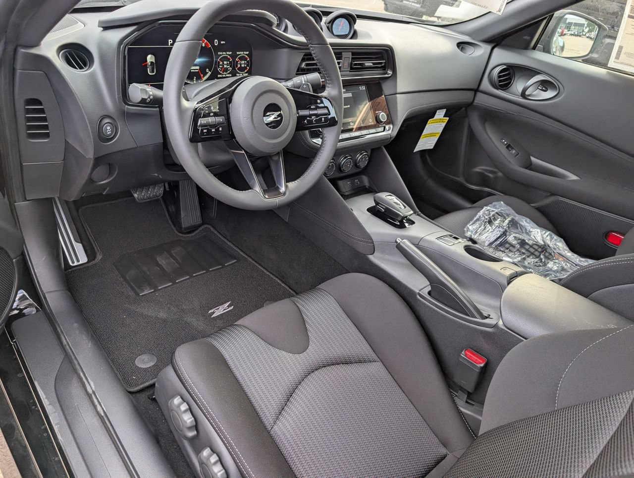 New 2027 Nissan Z Performance w/ Essentials Package (Sport) RWD image 8