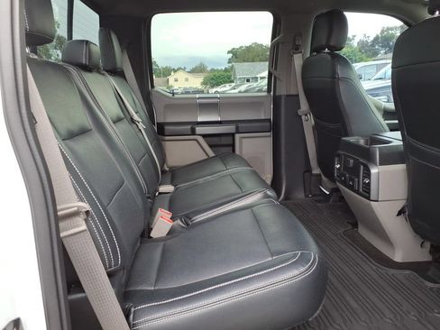 Used 2018 Ford F150 XLT w/ Equipment Group 302A Luxury AWD/4WD image 16
