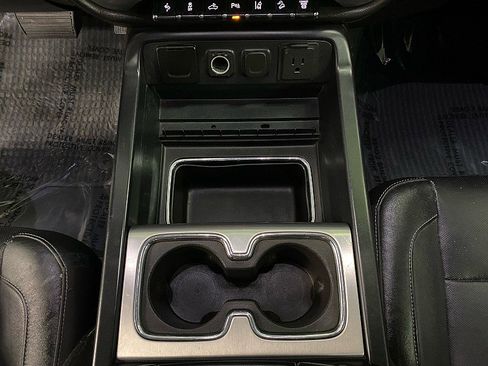 Used 2019 GMC Sierra 2500 SLT image 21