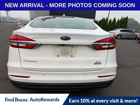 Used 2020 Ford Fusion SE FWD image 6