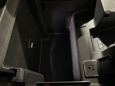 Certified 2024 GMC Sierra 2500 AT4 w/ Technology Package AWD/4WD image 70