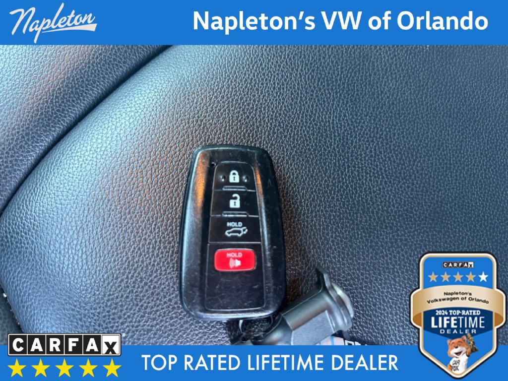 Used 2023 Toyota Highlander XLE FWD image 35