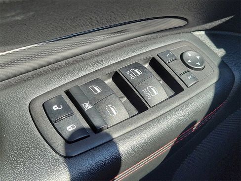 Used 2023 Dodge Durango GT image 14