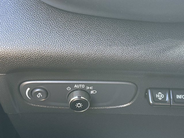 Certified 2023 Buick Envision Avenir AWD/4WD image 17