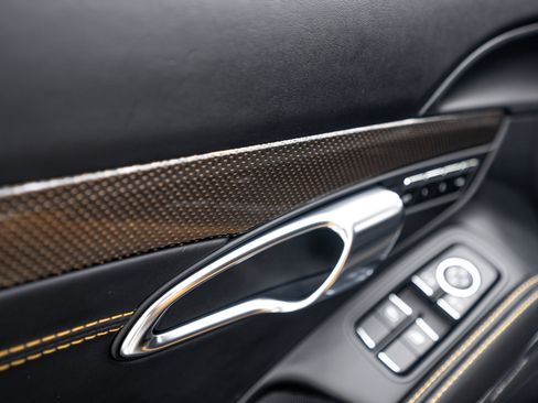 Certified 2018 Porsche 911 Turbo S AWD/4WD image 29