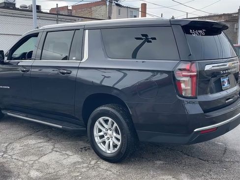 Used 2024 Chevrolet Suburban LT image 6