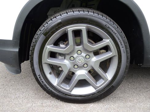 Used 2023 Honda Passport EX-L image 9