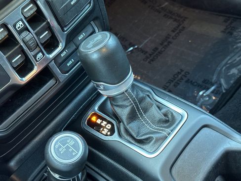 Certified 2023 Jeep Wrangler Unlimited Sahara image 22